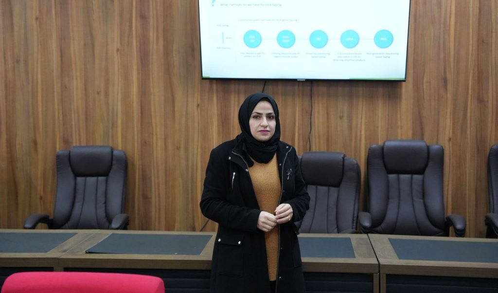 قسم التقنيات الإحيائية يُنظِّم مُحاضرة علمية عن نظام HLA ودوره في الاستجابة المناعية وزراعة الأعضاء